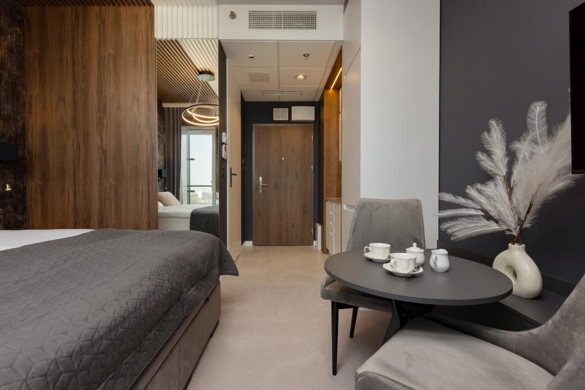 Exceptional Business Apartments By Noclegi Renters Varşovia Exterior foto