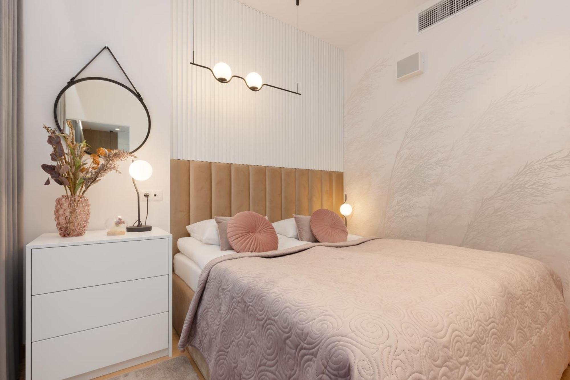 Exceptional Business Apartments By Noclegi Renters Varşovia Exterior foto
